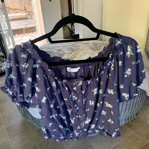 Lucky Brand - Feminine Bubble Hem with Buttons - Size M